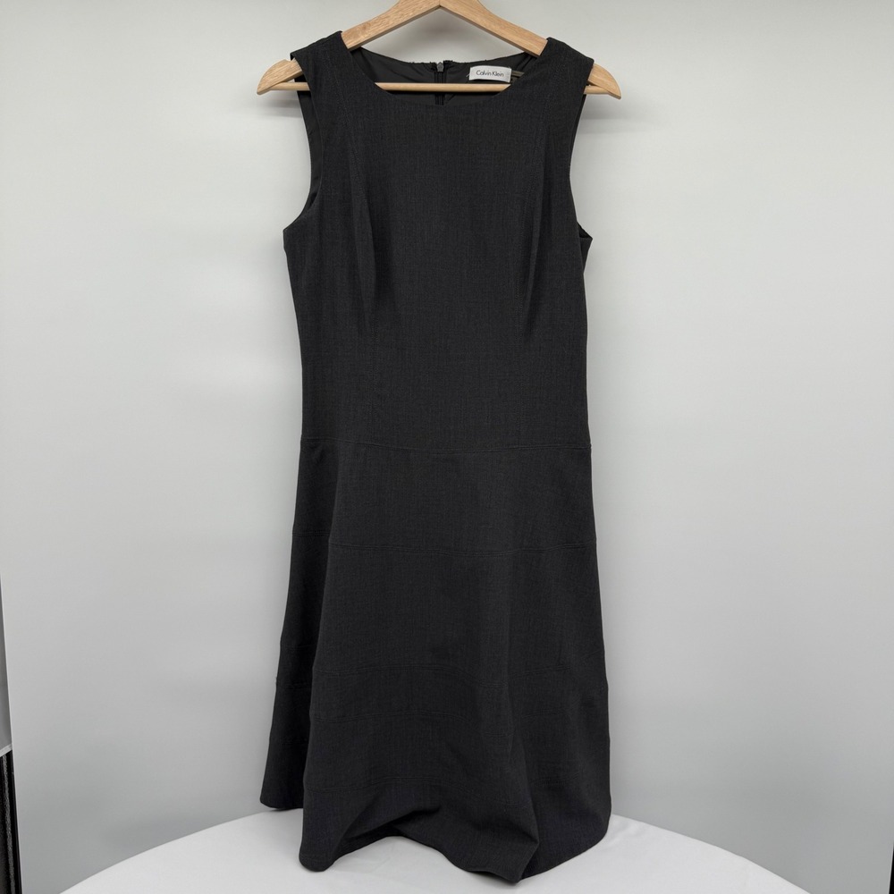 Calvin Klein Career Wear Dress Sleeveless Size 6 Gray Minimalist‎ Corpcore Basic